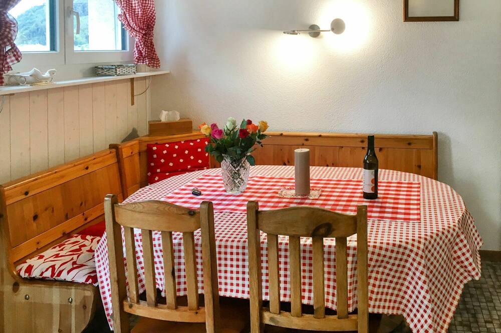 Photo of Bedroom in Glion