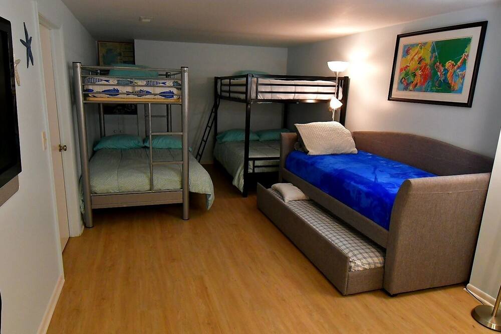 Photo of Bedroom in Gladwin