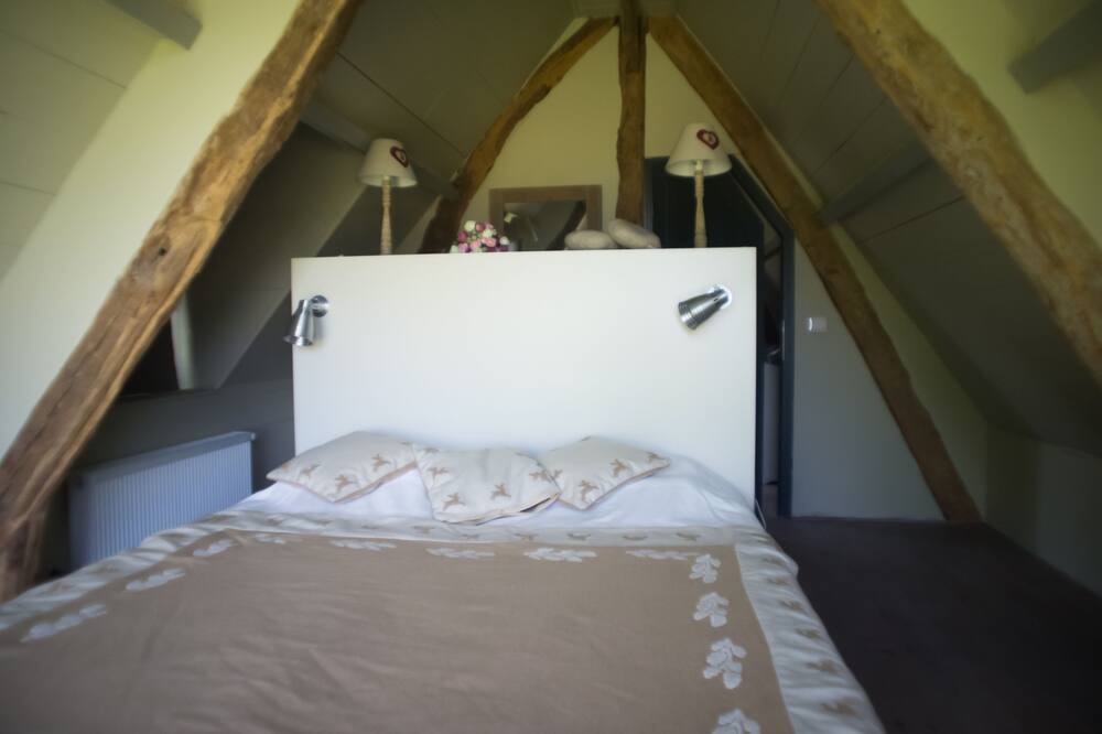 Photo of Bedroom in Fatouville-Grestain