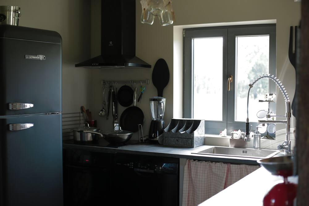 Photo of Kitchen in Fatouville-Grestain