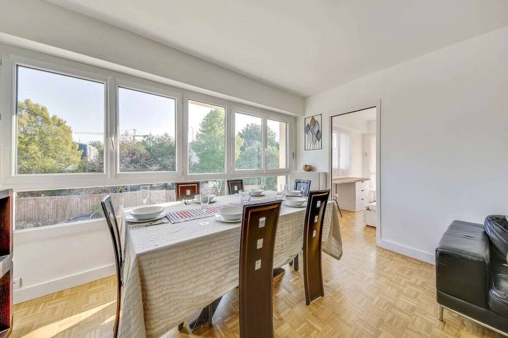 Photo of Kitchen in Le Chesnay