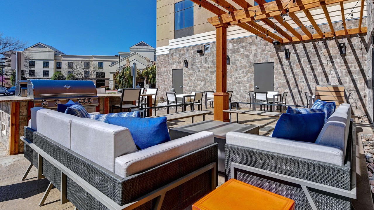 Photo of Outdoor in McNeil