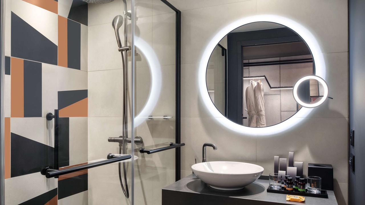 Photo of Bathroom in Porte-Dauphine