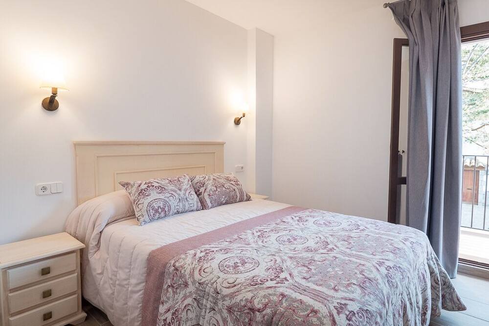 Photo of Bedroom in Graus