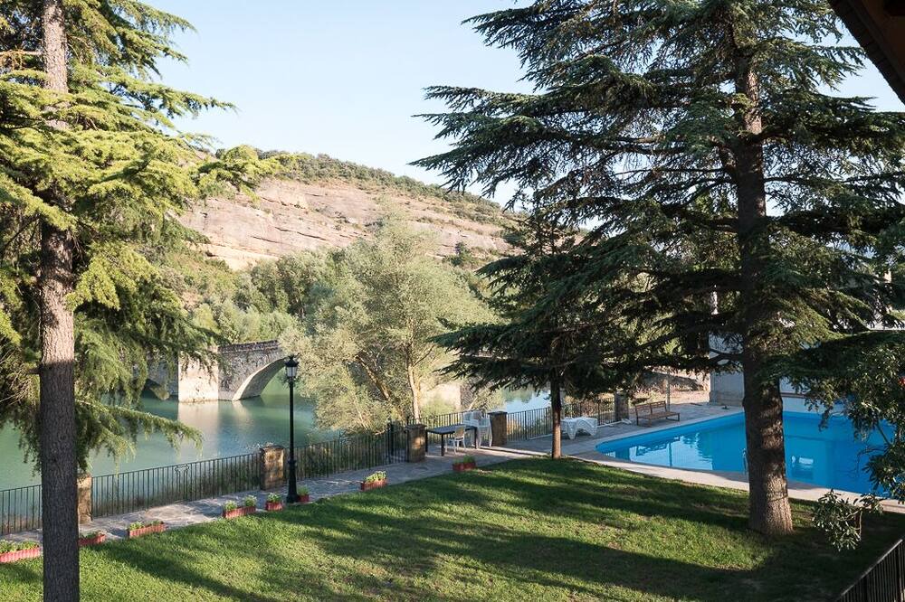 Photo of Outdoor in Graus