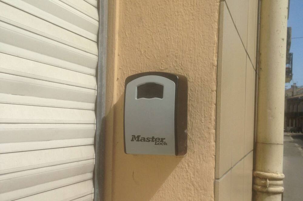 Photo of Bedroom in Saint Genes