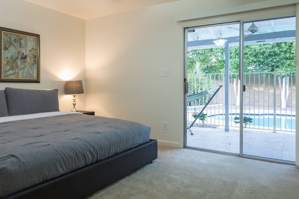 Photo of Bedroom in Clearview
