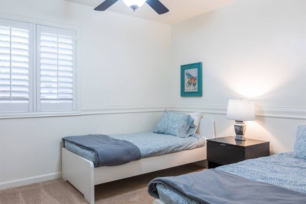 Photo of Bedroom in Clearview