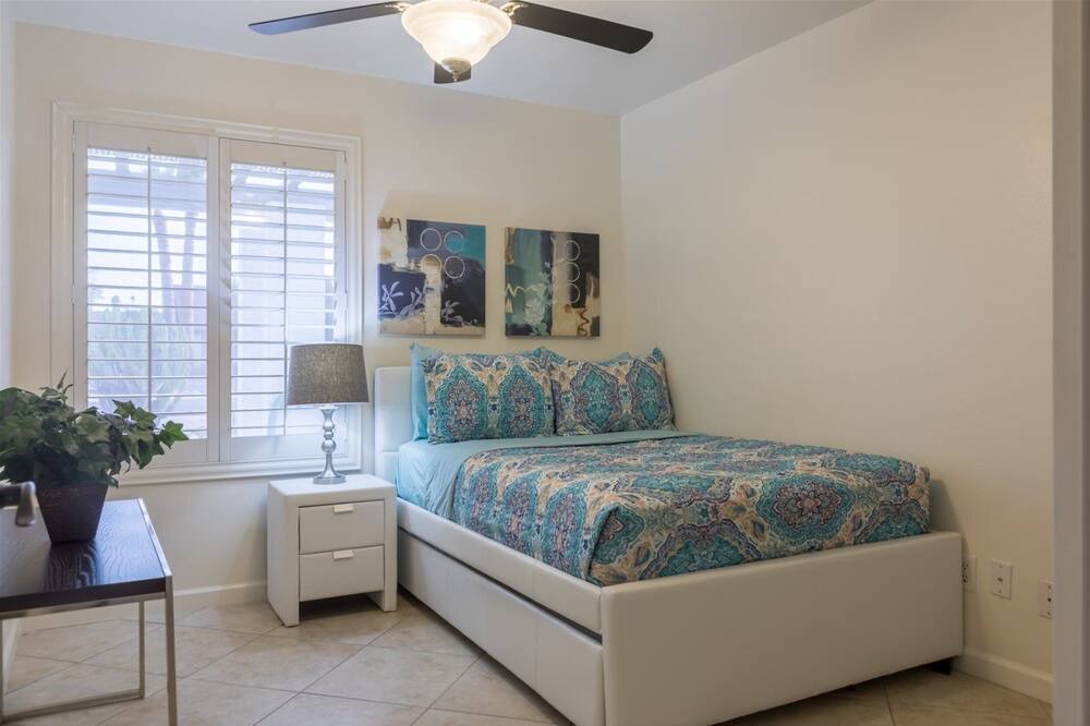 Photo of Bedroom in Clearview