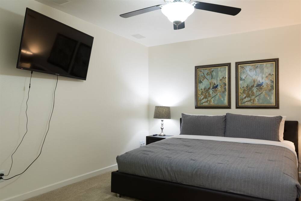 Photo of Bedroom in Clearview