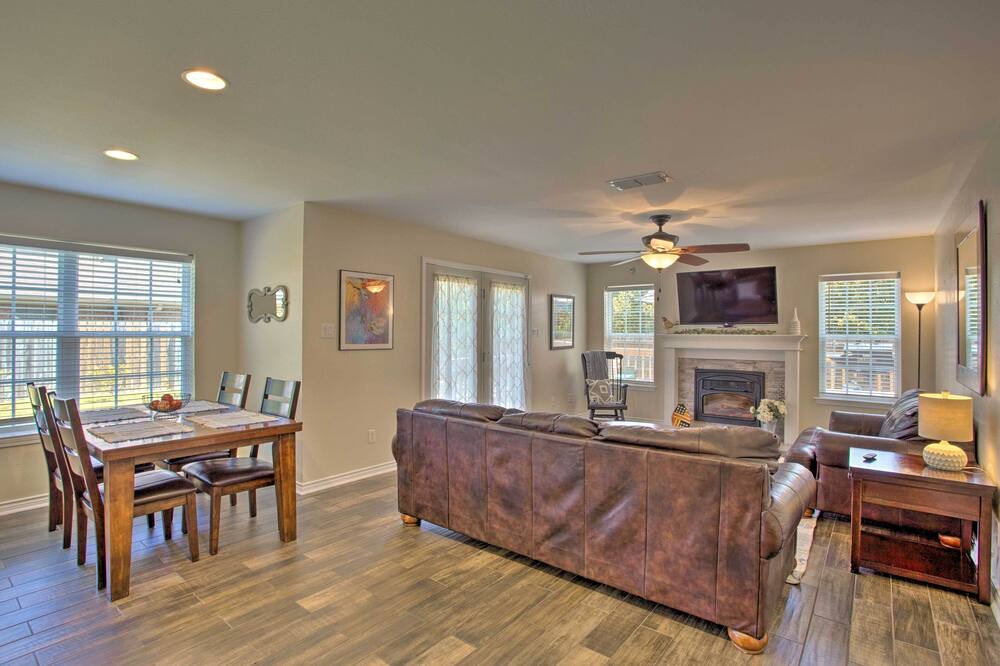 Photo of Bathroom in Longview