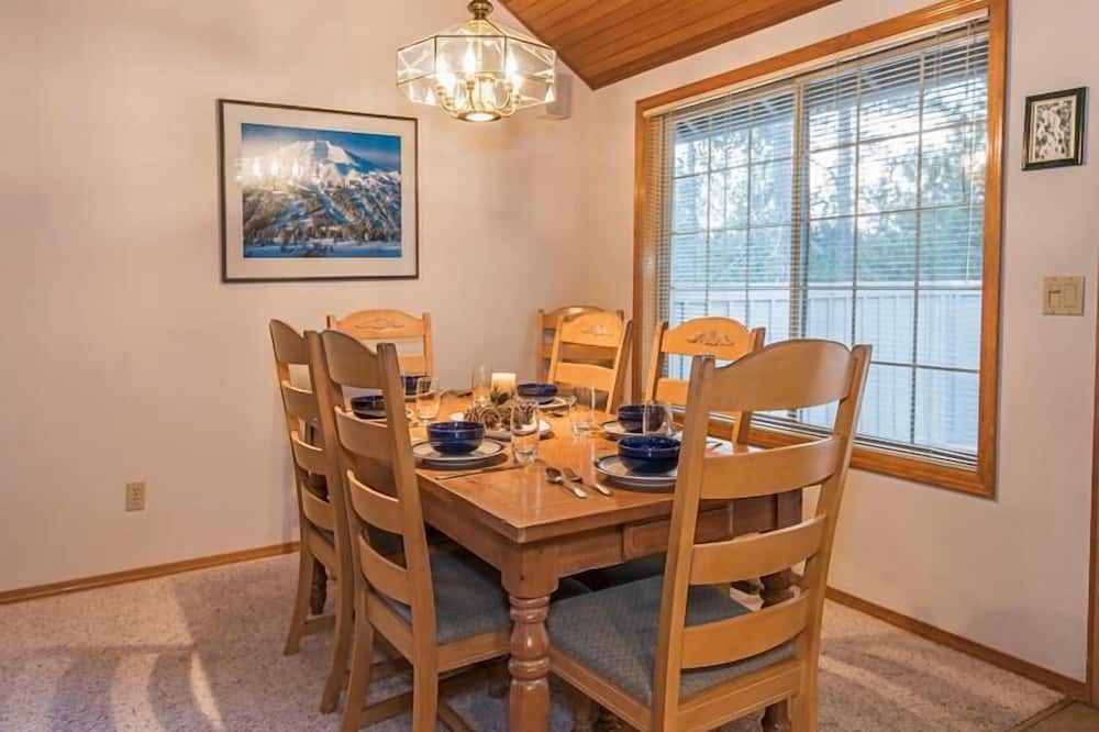 Photo of Kitchen in Deer Park