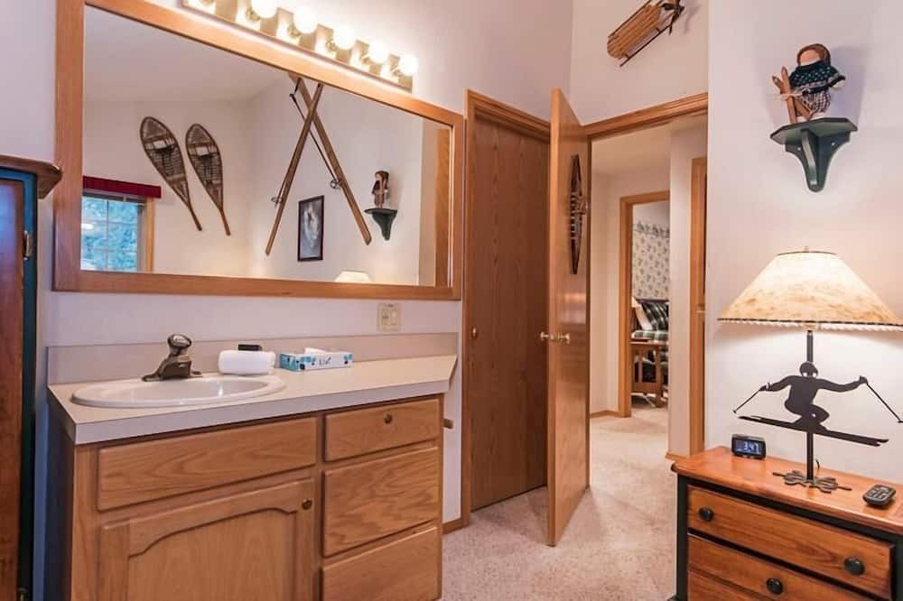 Photo of Bedroom in Deer Park