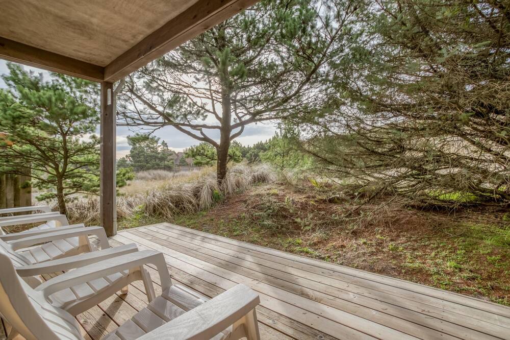 Photo of Patio Balcony in Shorepine Village
