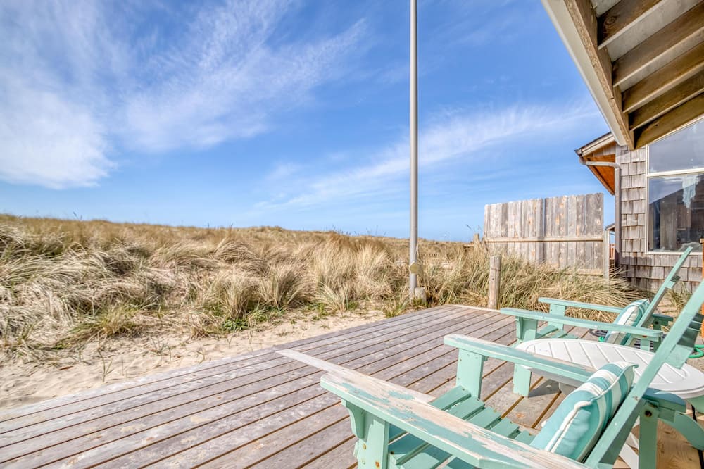 Photo of Patio Balcony in Bayshore