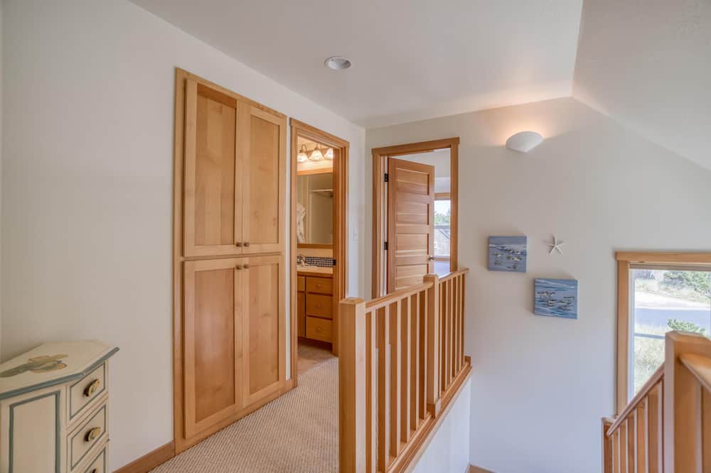 Photo of Others in Shorepine Village