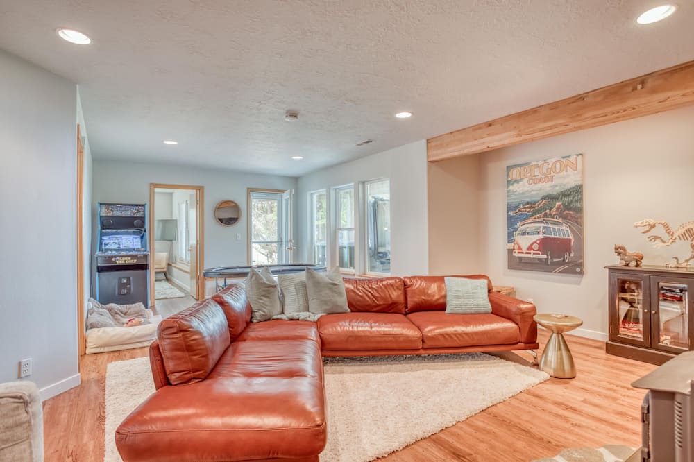 Photo of Livingroom in Neskowin