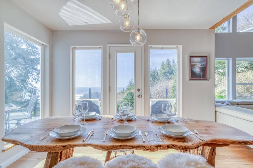 Photo of Kitchen in Neskowin