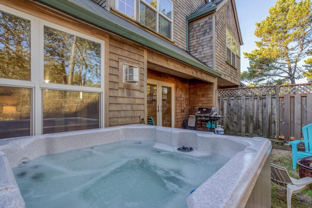 Photo of Others in Shorepine Village