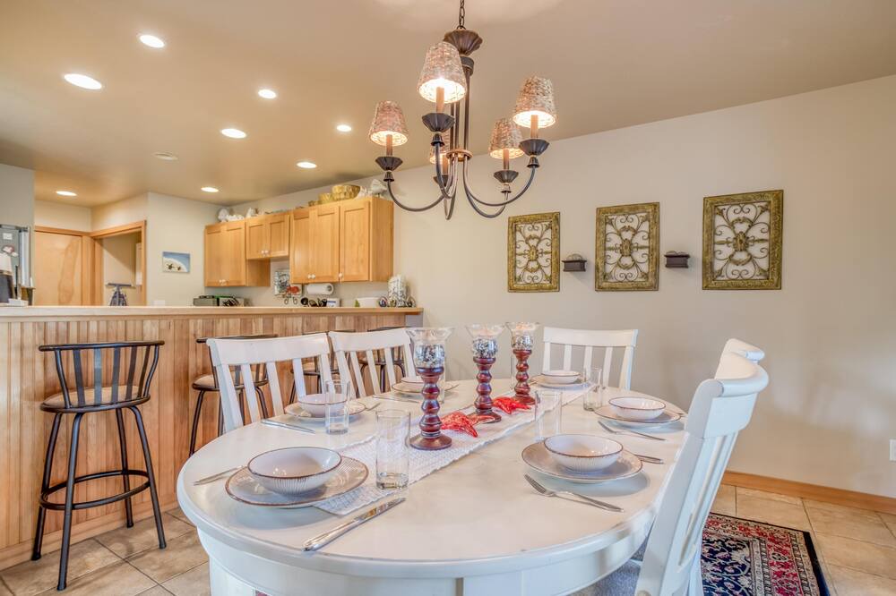 Photo of Kitchen in Shorepine Village