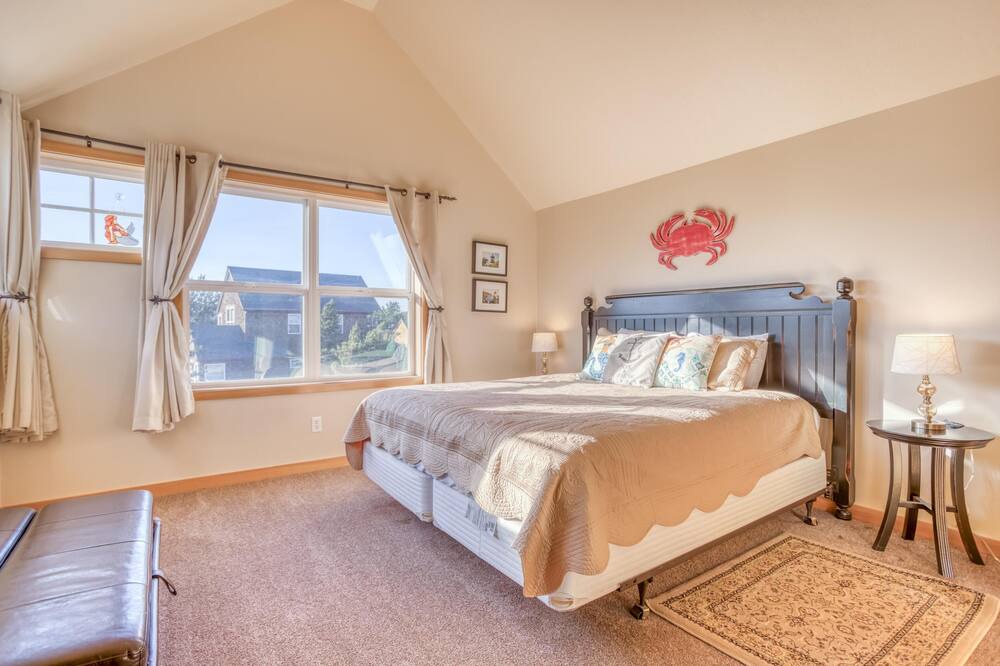 Photo of Bedroom in Shorepine Village