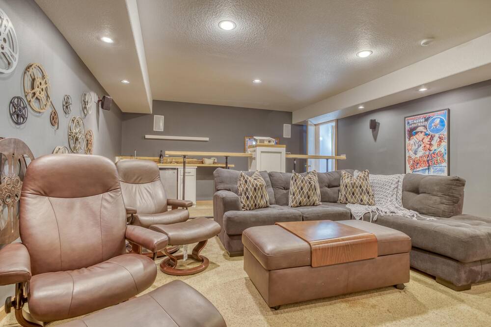 Photo of Livingroom in Westbrook Meadows