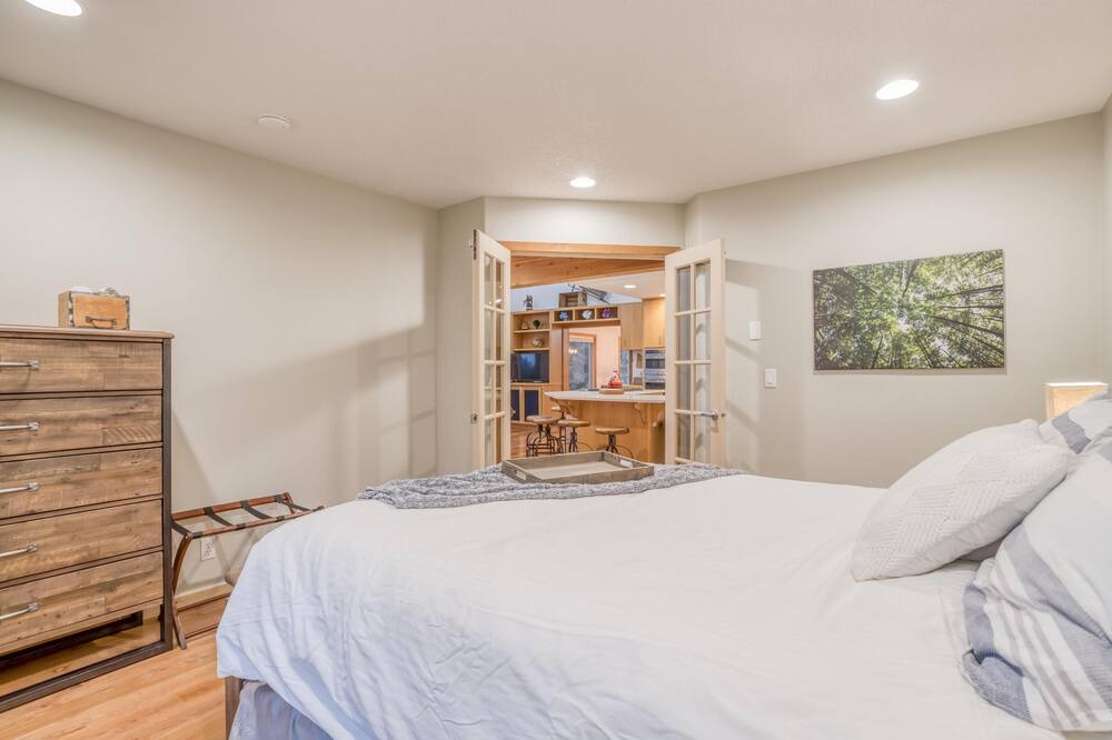 Photo of Bedroom in Westbrook Meadows