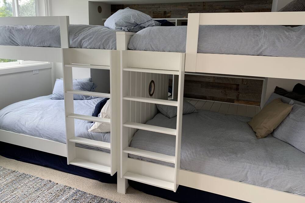 Photo of Bedroom in Vashon Island