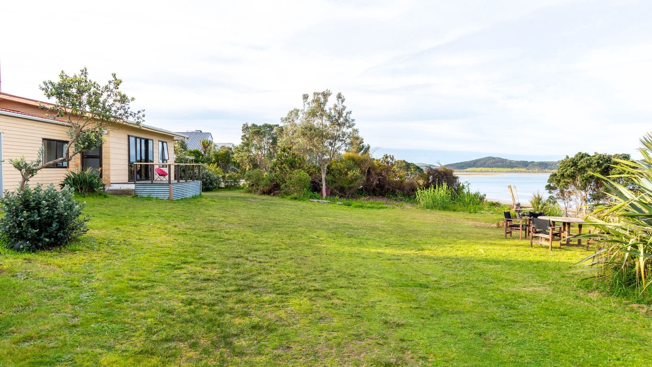 Photo of Outdoor in Pukenui