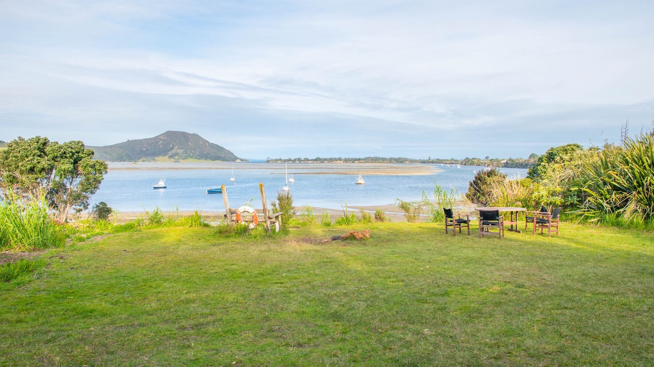 Photo of Others in Pukenui