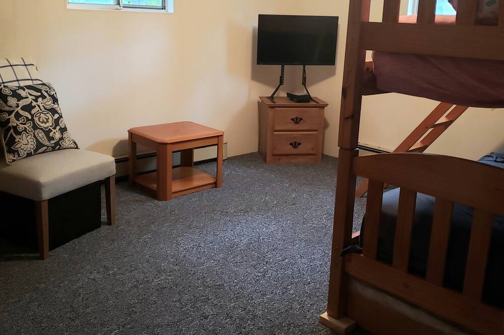 Photo of Livingroom in Port Austin
