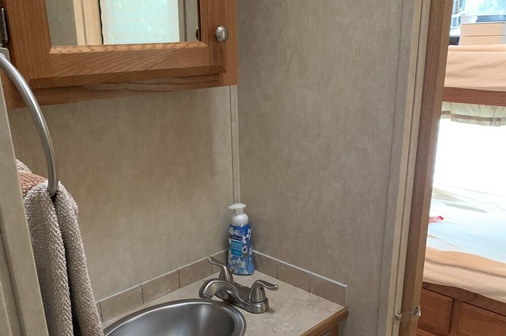 Photo of Bathroom in Yantis