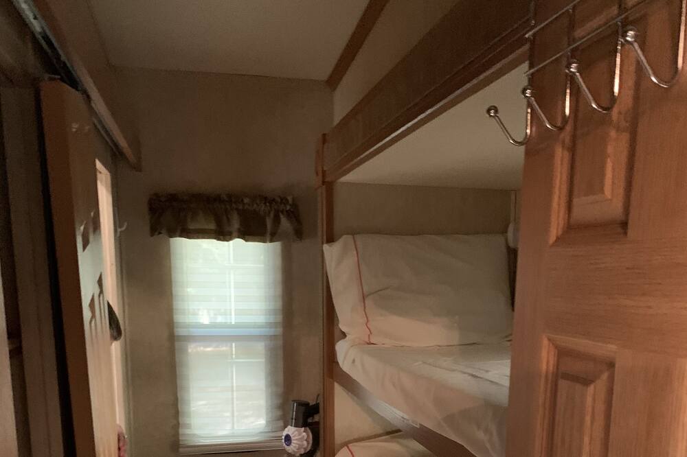Photo of Bedroom in Yantis