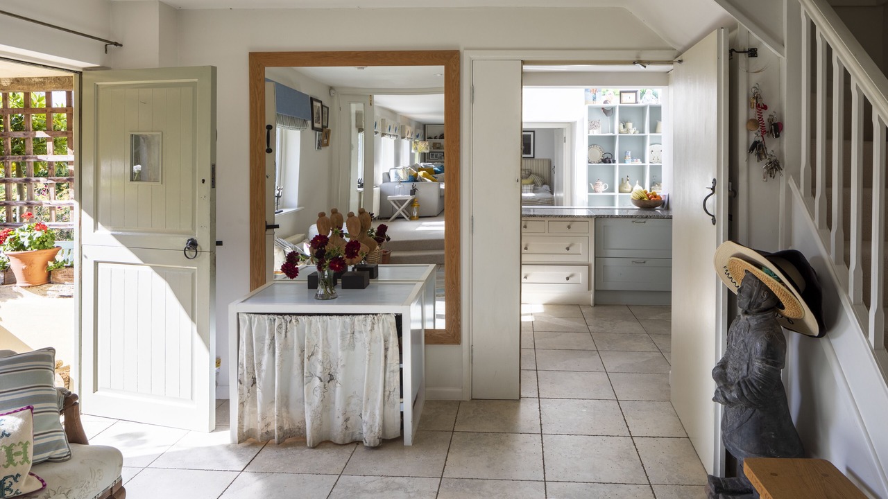 Photo of Livingroom in Great Horwood