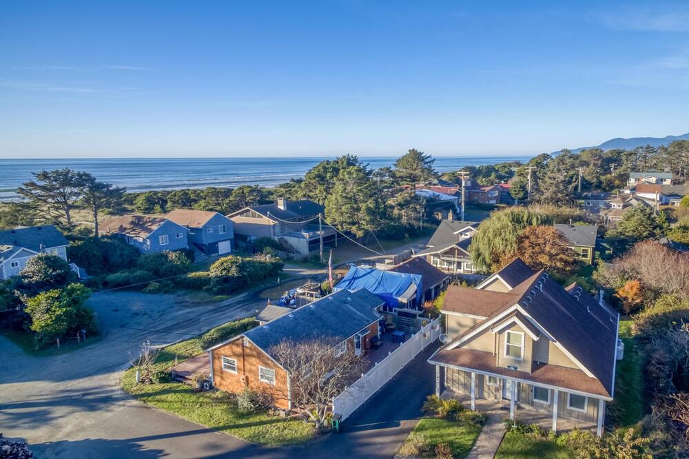 Photo of Outdoor in Rockaway Beach
