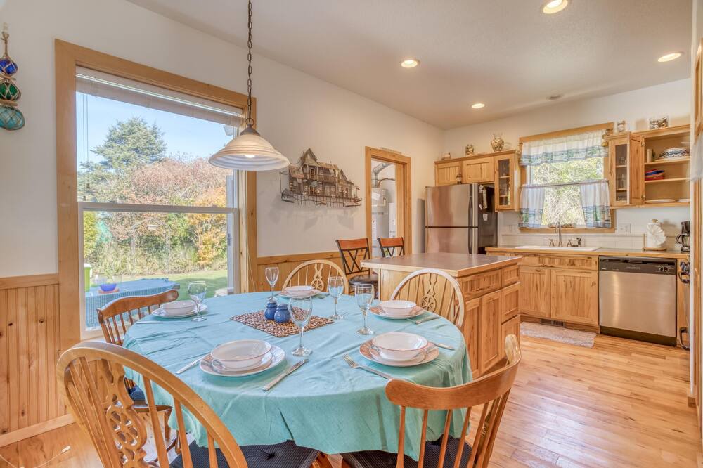 Photo of Kitchen in Rockaway Beach