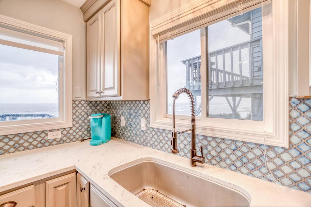 Photo of Kitchen in Seal Rock