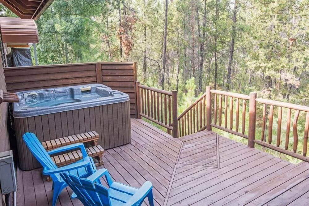 Photo of Patio Balcony in Three Rivers
