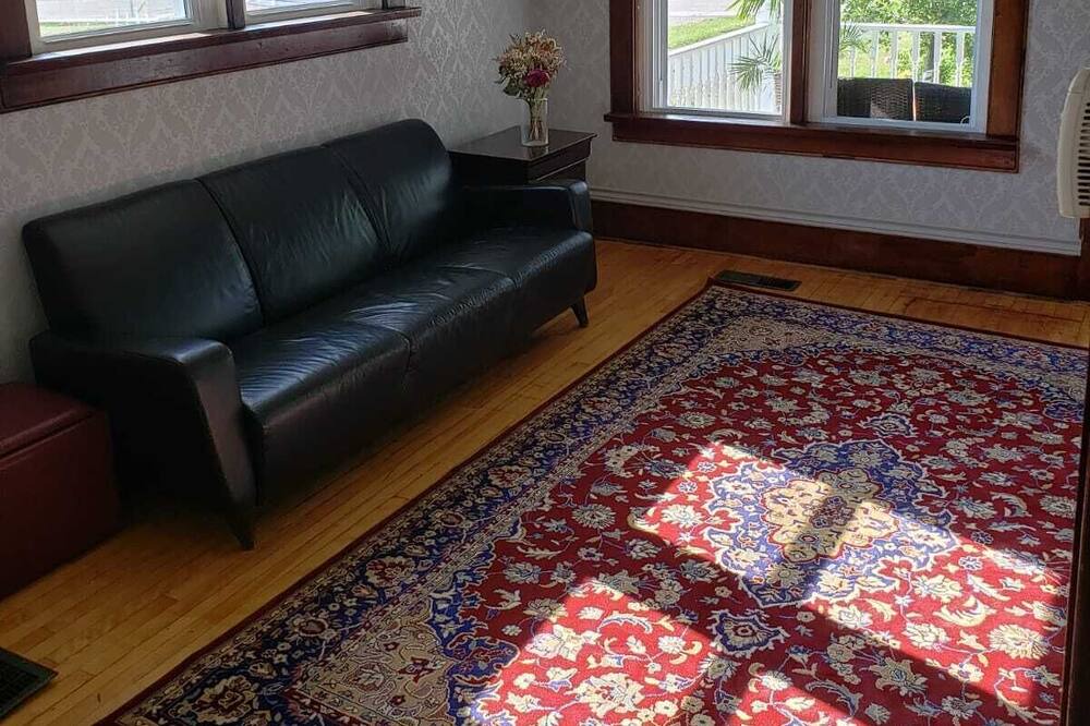 Photo of Bedroom in Cardinal
