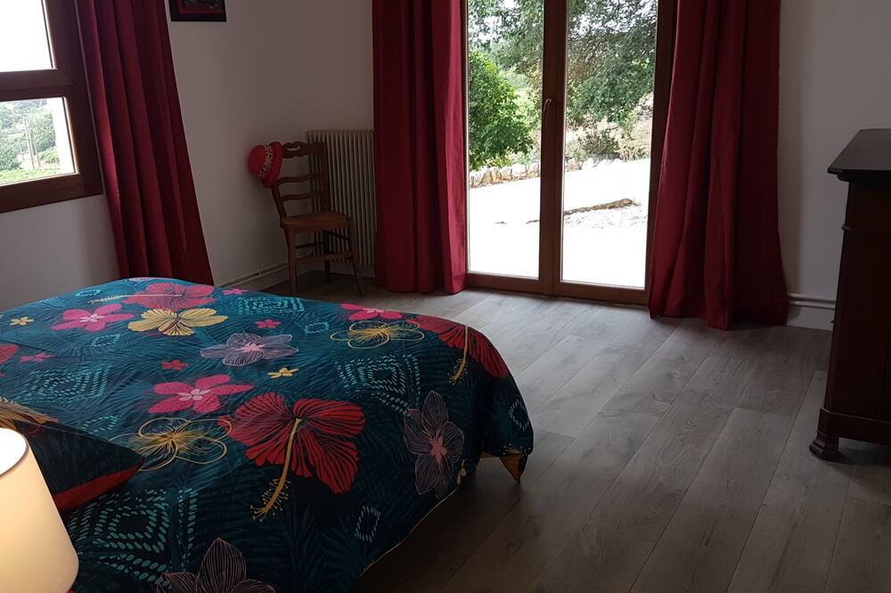 Photo of Bedroom in Saint-Jean-de-Fos