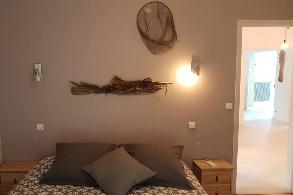 Photo of Bedroom in Saint-Jean-de-Fos