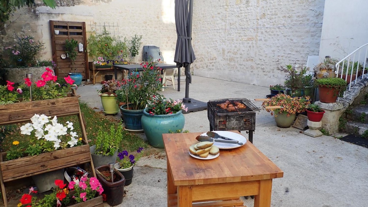 Photo of Outdoor in Mirambeau