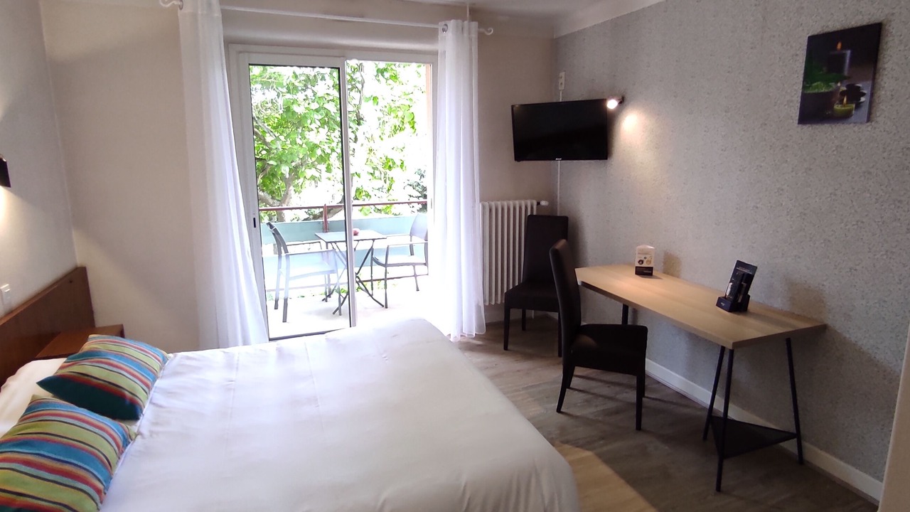 Photo of Bedroom in Labarthe-Inard