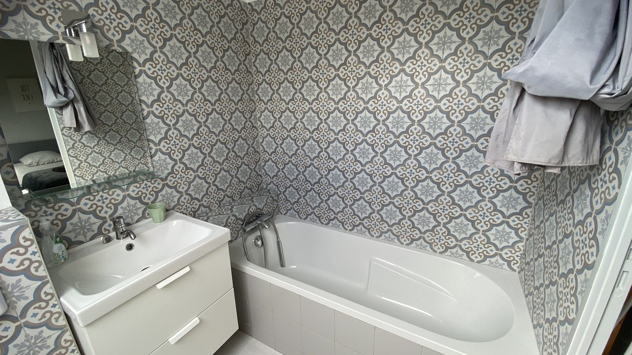 Photo of Bathroom in Cambes-en-Plaine