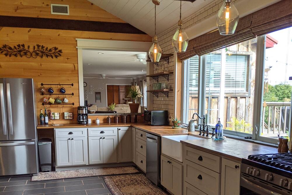 Photo of Kitchen in Gilboa