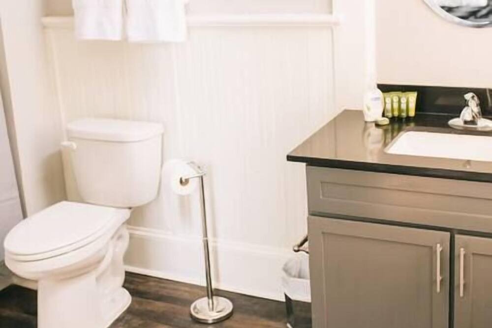 Photo of Bathroom in Lake City