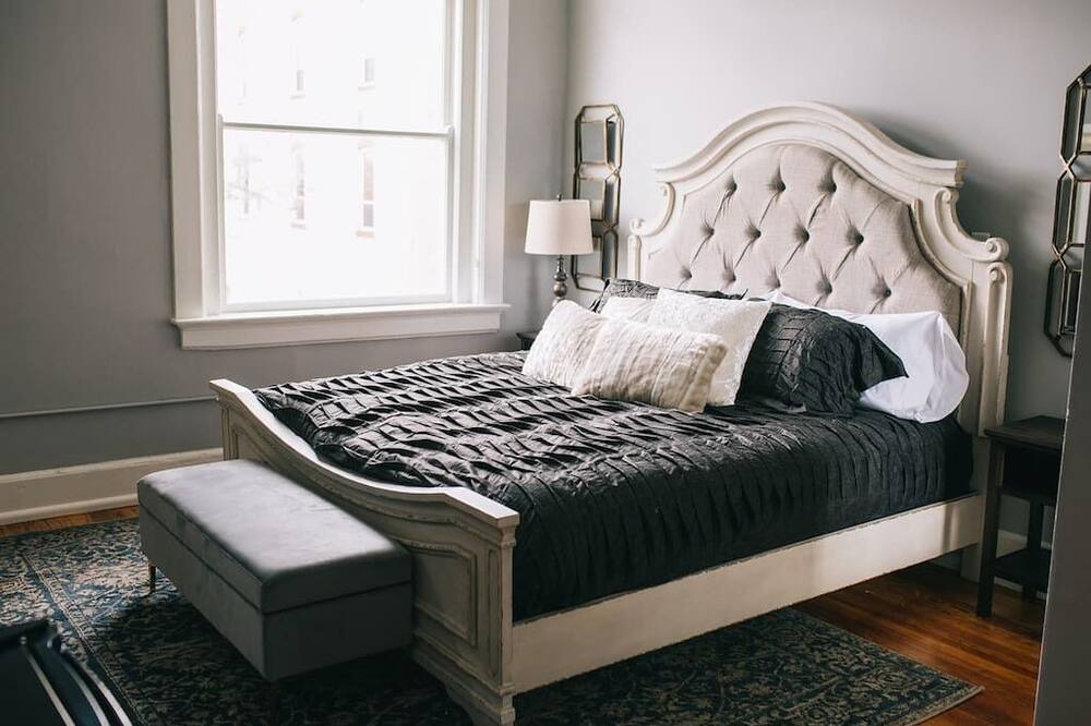 Photo of Bedroom in Lake City