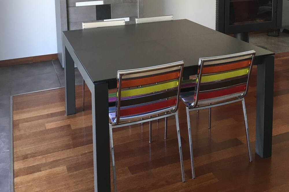 Photo of Kitchen in Taluyers