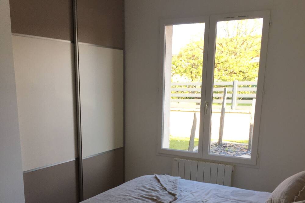Photo of Bedroom in Taluyers