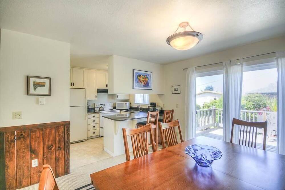 Photo of Kitchen in Bayshore